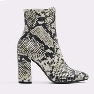 Aldo Aurella Boots, Size US 8.5, EU 39